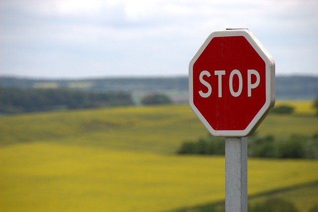 stop 634941 640